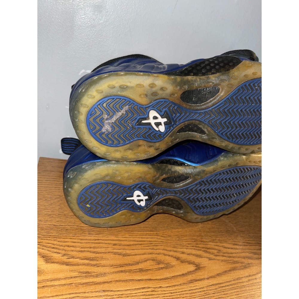 Size 11 - Nike Air Foamposite One 2011 Royal - Picture 6 of 11